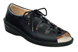 Abano Noir: chaussures femme pour pieds sensibles - Finn Comfort